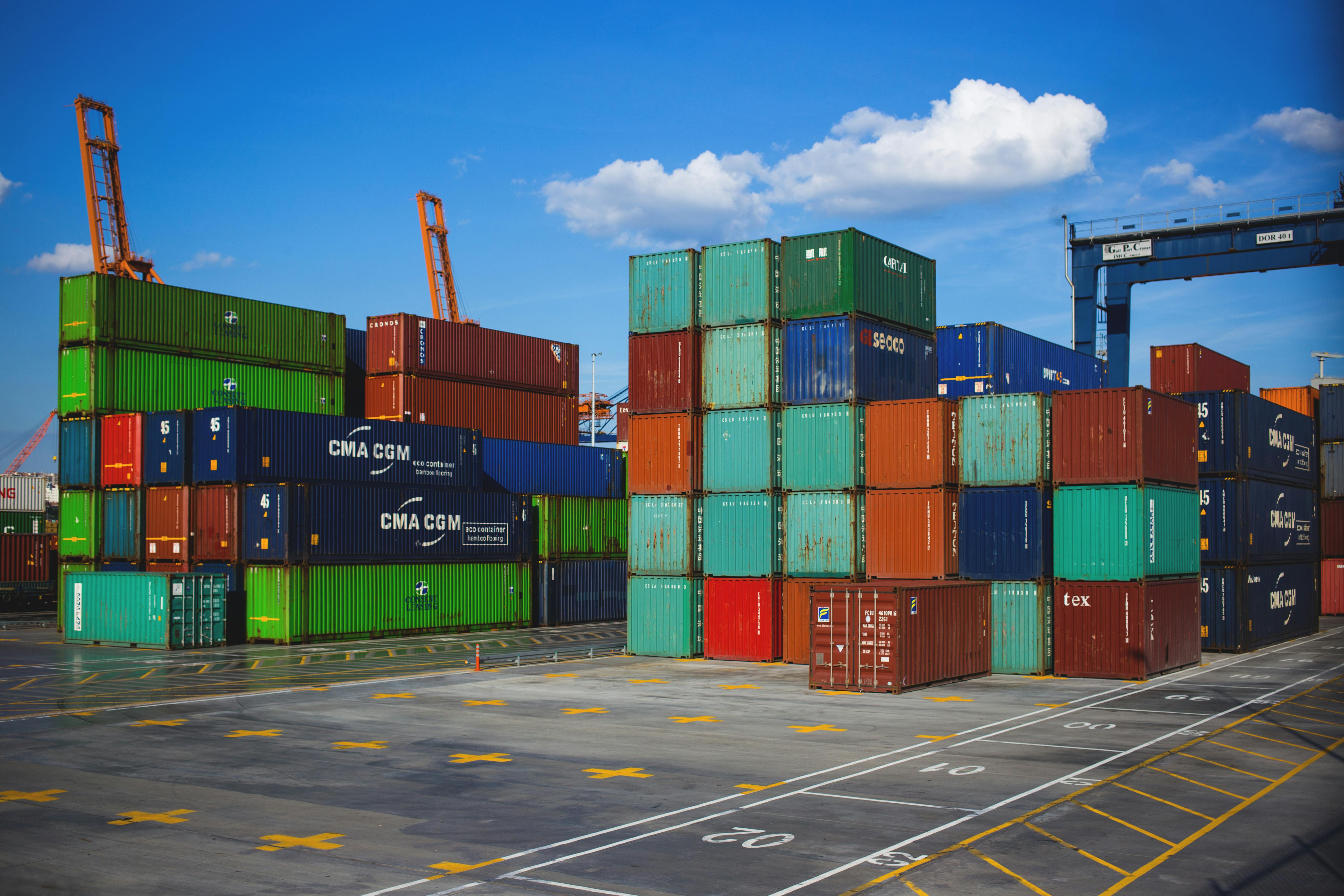 Container trading services